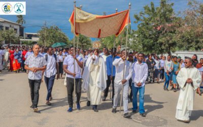 COMOÇÃO DE FIÉIS COM A MORTE DE DOM OSÓRIO MARCA A PROCISSÃO DE CORPUS CHRISTI NA BEIRA